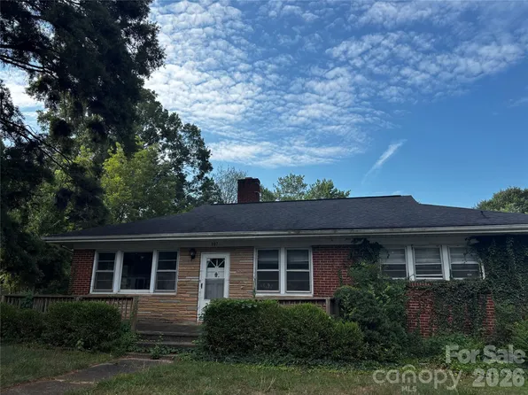 907 Maple Ave, Salisbury, NC 28144