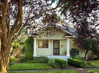 4327 SE Ash St, Portland, OR 97215