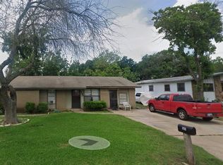 507 Mariposa St, Taylor, TX 76574