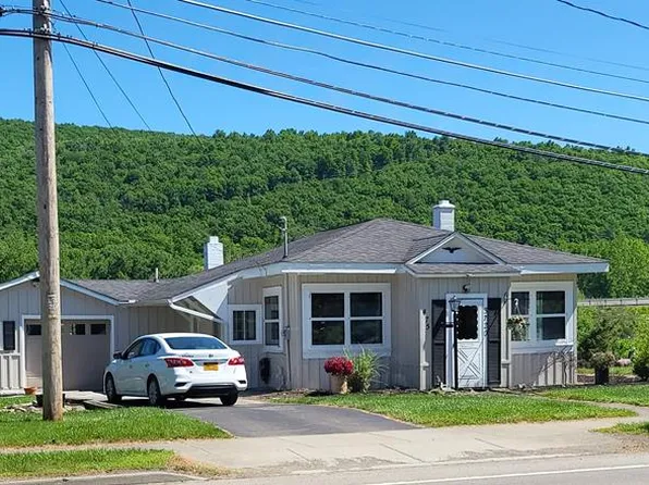475 S Hamilton St, Painted Post, NY 14870