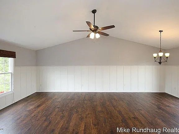 2236 Mary Beth Ln, Hudsonville, MI 49426 | Zillow