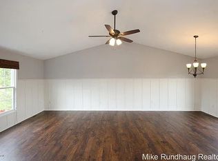 2236 Mary Beth Ln, Hudsonville, MI 49426