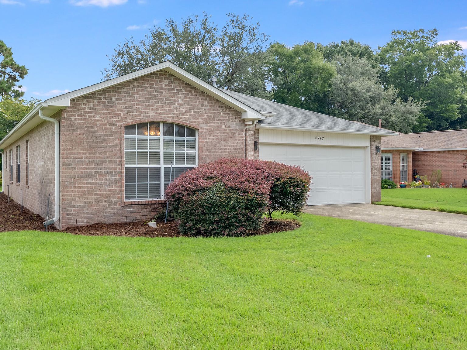 4277 Armadillo Trl