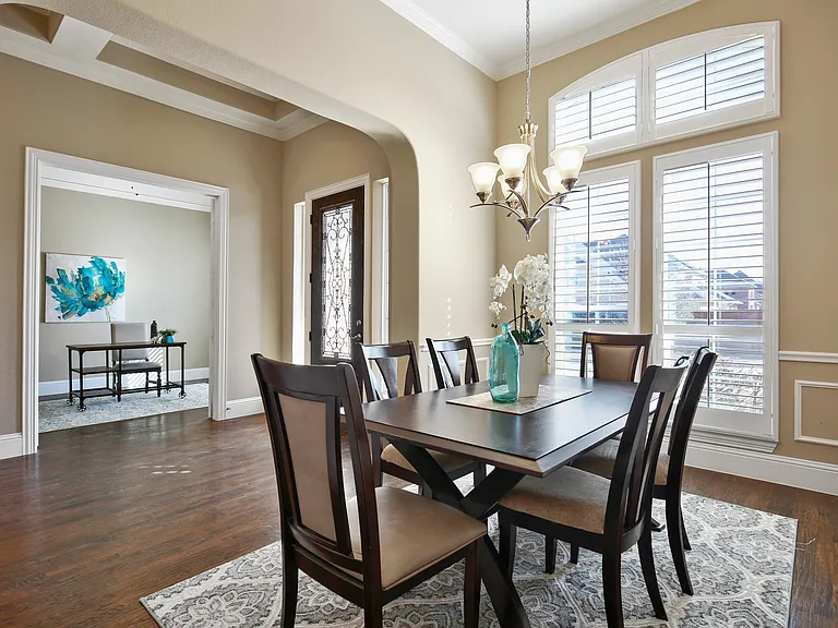 13732 Eleanor Ave — Photo 11