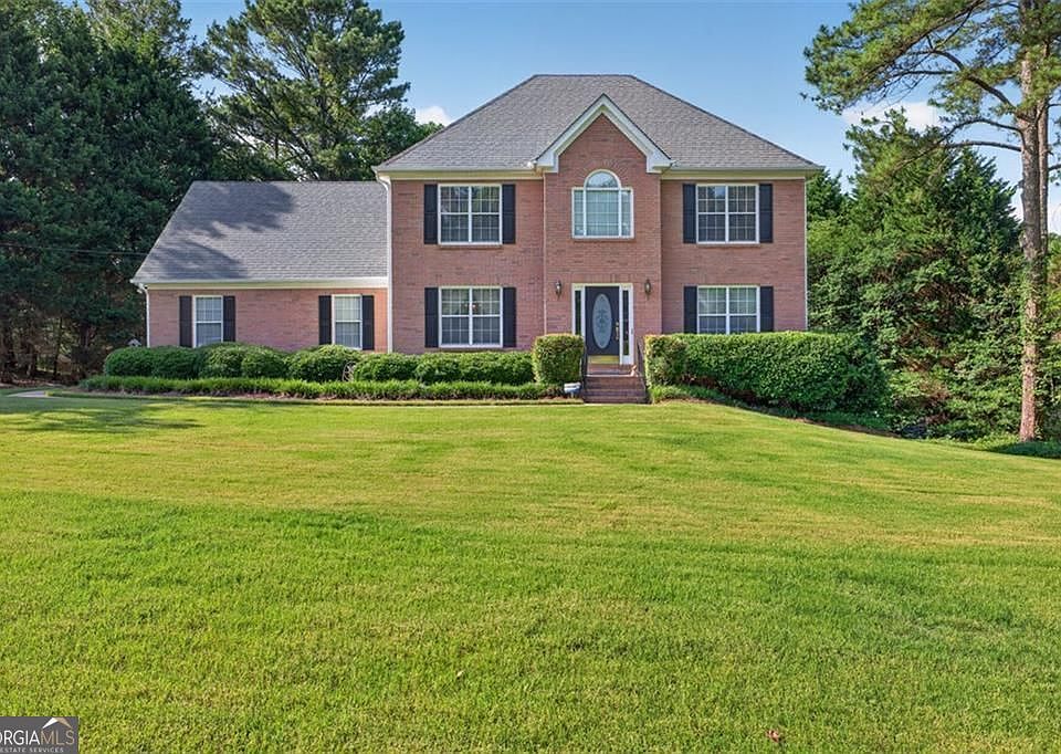 1st image of 860 Scenic Lake Dr