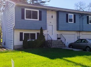 91 Elsmere Ave #A, Delmar, NY 12054