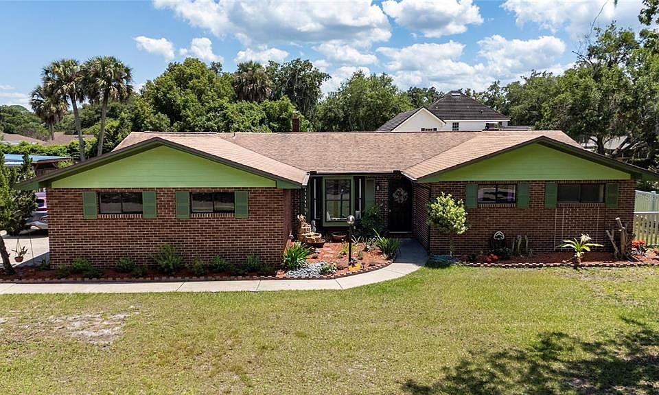 1st image of 1550 REGAL OAK DRIVE
