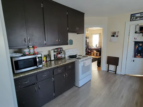 Martin/Hately, 3877 E Martin Ave #Lr, Cudahy, WI 53110