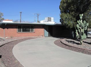 5585 E Camden St, Tucson, AZ 85712