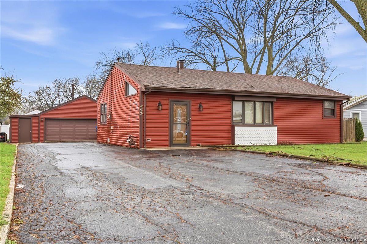 7817 W 98th Pl, Hickory Hills, IL 60457 | MLS #12611426 | Zillow