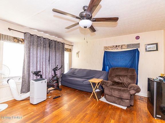 2nd image of 3713 Bashford Ave