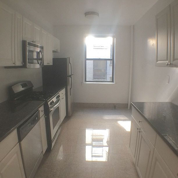 1st image of 100 Lefferts Ave #5KNG