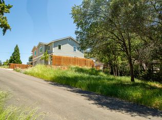 280 Hygrade Rd #B, Sutter Creek, CA 95685