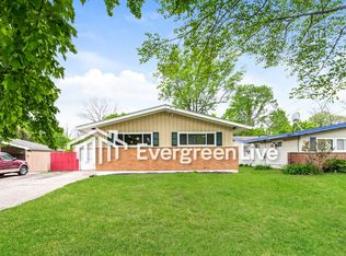 8911 Fontainebleau Ter, Cincinnati, OH 45231