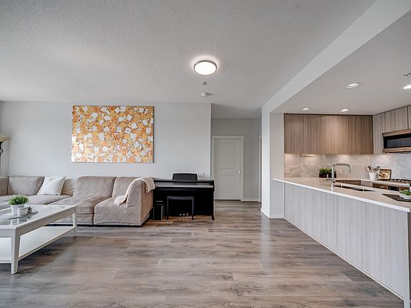4th image of 3289 Riverwalk Ave #603