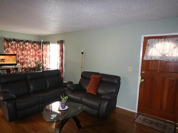 4th image of 3272 Hickerson Dr