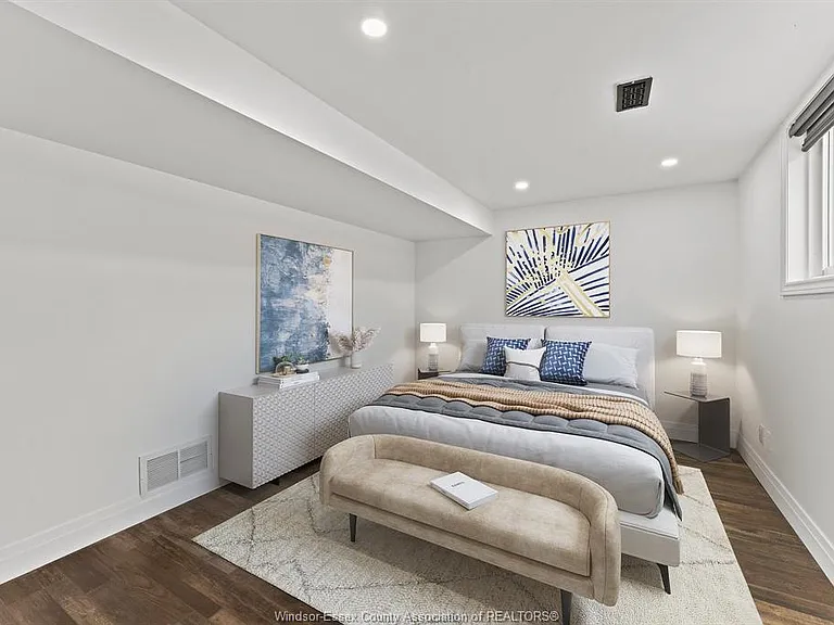 9248 Esplanade Dr #BASEMENT — Photo 10