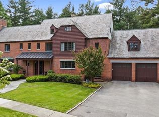 40 Westwood Dr, Worcester, MA 01609