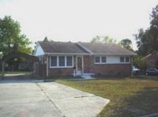 705 Oakgrove Dr, Graham, NC 27253