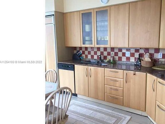 4th image of 19111 Collins Ave APT 606