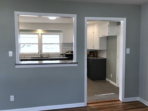 3rd image of 606 Morningside Dr