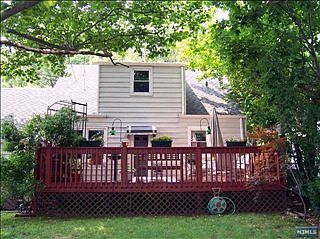 2nd image of 39 Parkside Dr