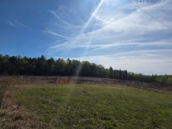 Woodland Ln, Drakes Branch, VA 23937