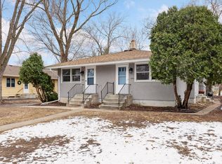 1705 Albert St N, Falcon Heights, MN 55113