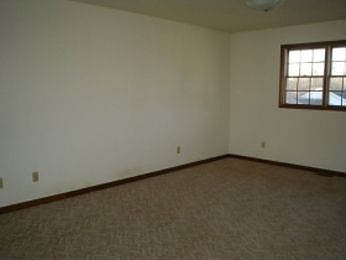 4th image of 310 S Mar Fran Ct