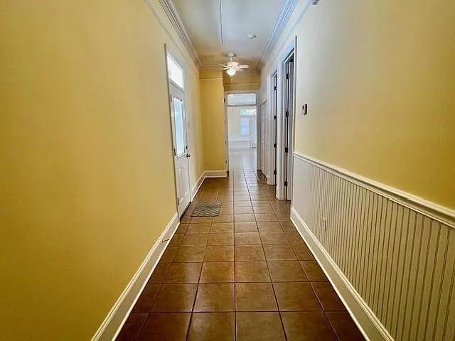 2 bed, 1.0 bath, 1354 sqft, $2,100 — Photo 2