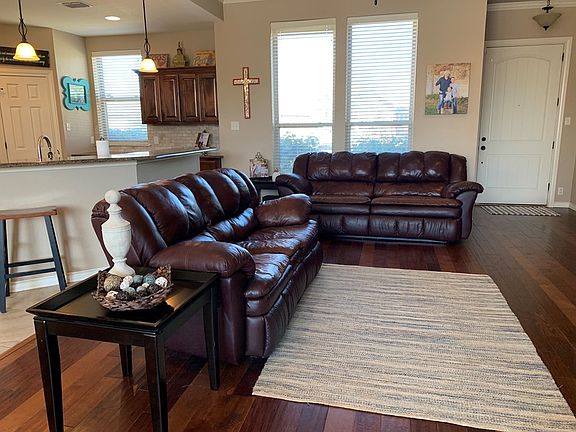5th image of 5913 Pedernales Dr
