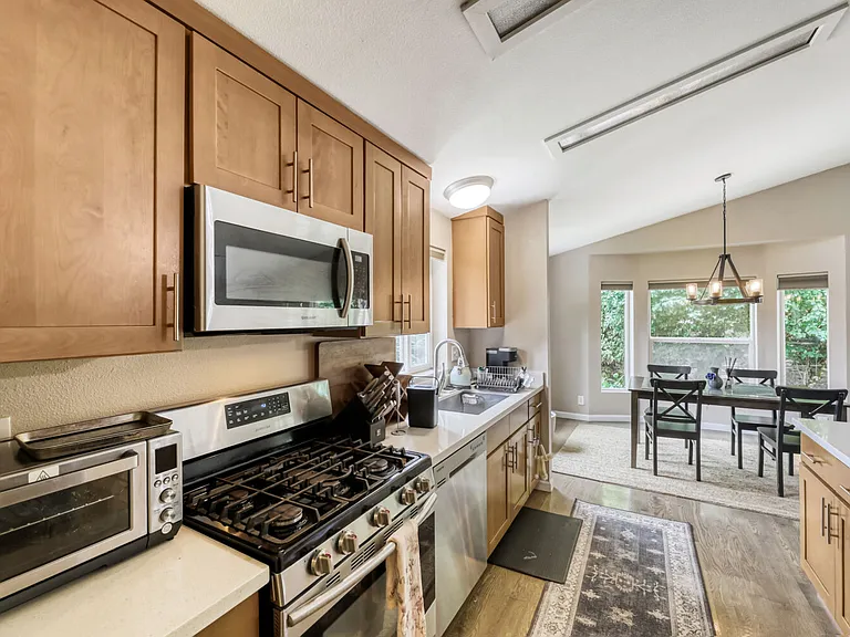 23332 E Echo Lake Rd — Photo 27
