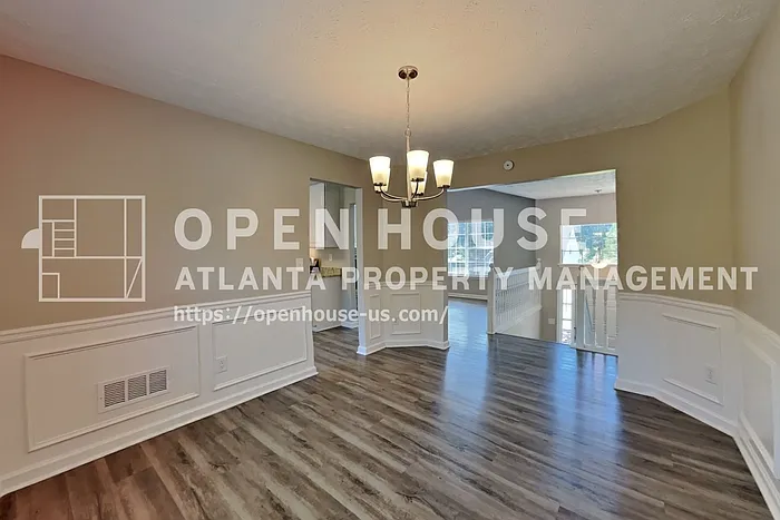 4504 Rushing Wind Ct — Photo 8