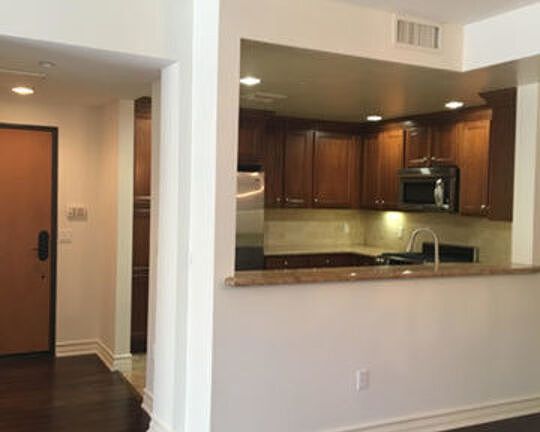 2nd image of 1726 S Bentley Ave APT 201