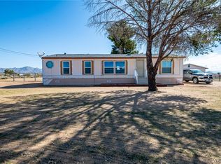 3694 N Salt Rd, Golden Valley, AZ 86413