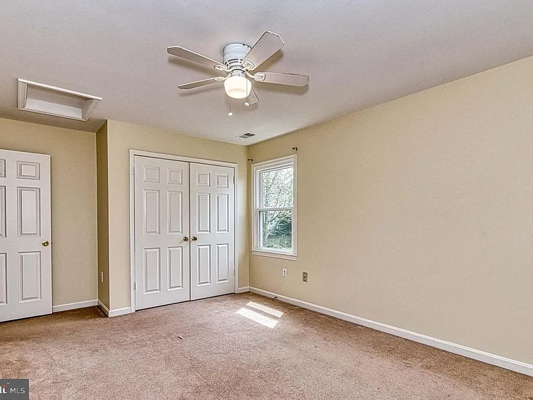 2205 Cedar Mill Ct — Photo 39