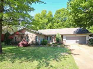 2915 Greenbriar Dr, Jonesboro, AR 72401