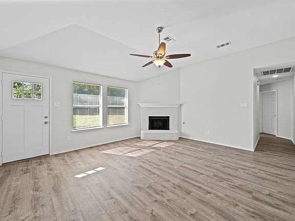 5th image of 1216 Urban Dr