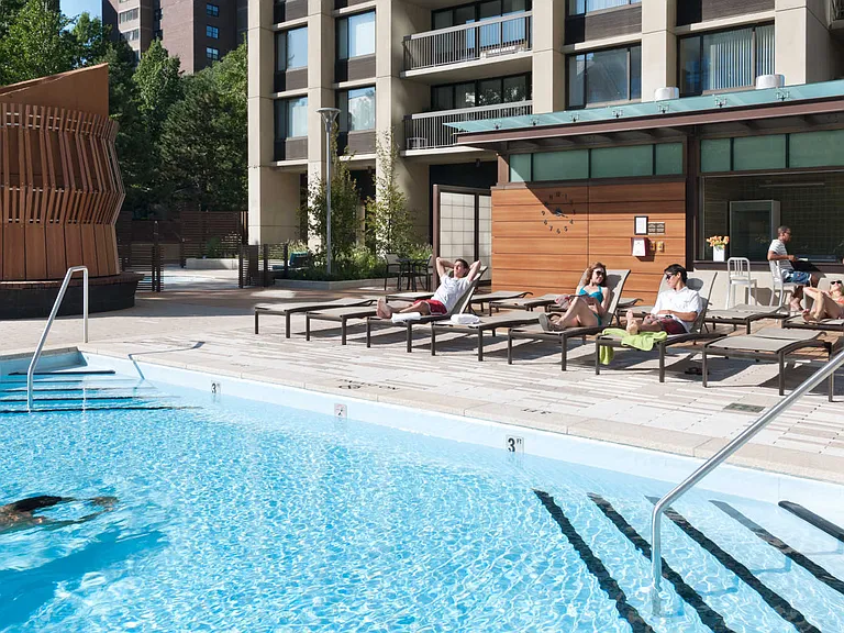 Access to Swimming Pool with Sundeck