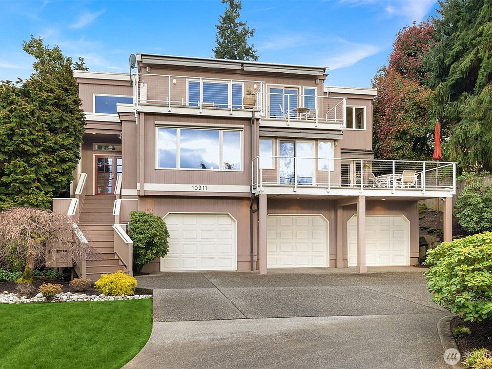 1st image of 10211 NE 59th Street