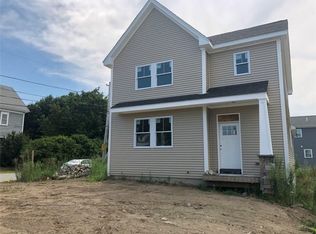 150 Mount Hope Ave, Bristol, RI 02809