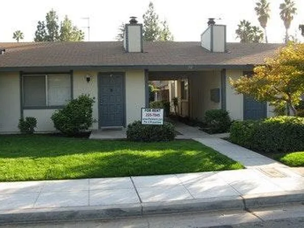 50 W 9th St APT A, Clovis, CA 93612