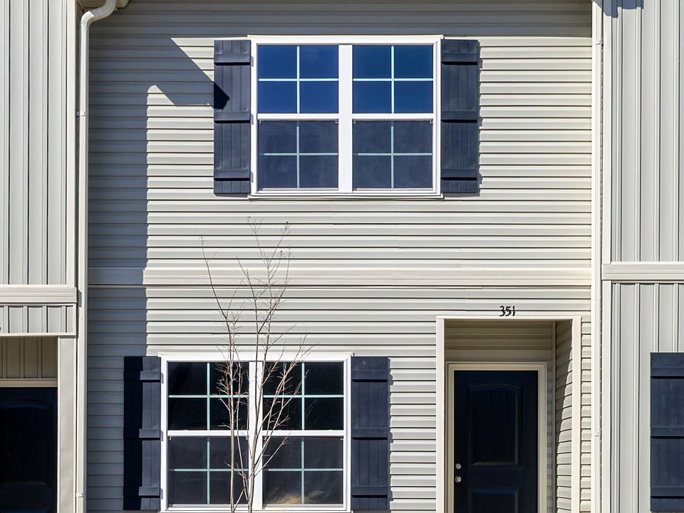 1st image of 351 Bordeaux Drive