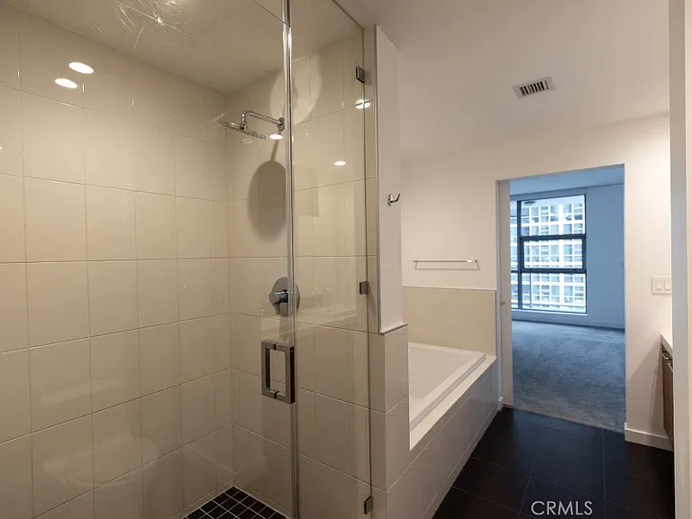 9 Macarthur Pl #1605 — Photo 15