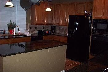 3rd image of 908 Kingwood Cir