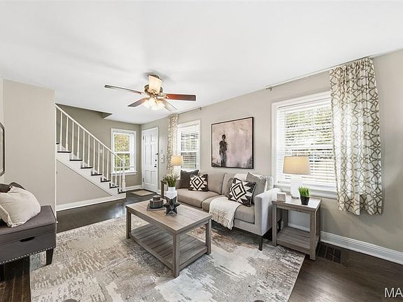 4th image of 6136 Victoria Ave