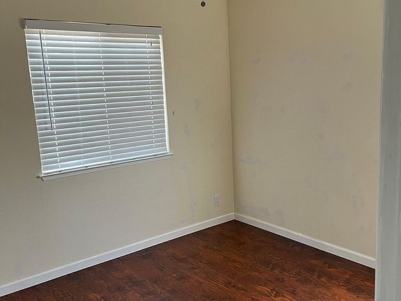 5th image of 130 N 26th St #B