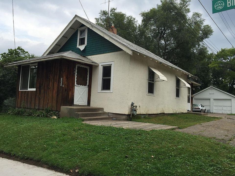 1st image of 321 Bircher Ave