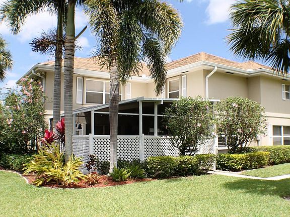 2nd image of 3281 SW Sunset Trace Cir