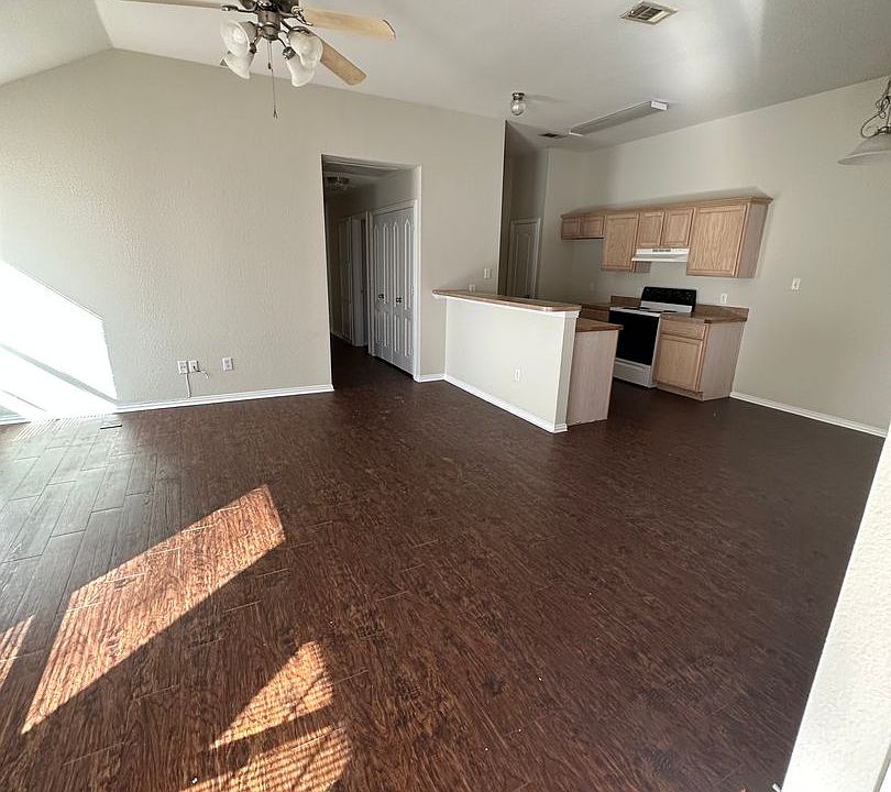 1st image of 11908-11910 Rhulen Ct